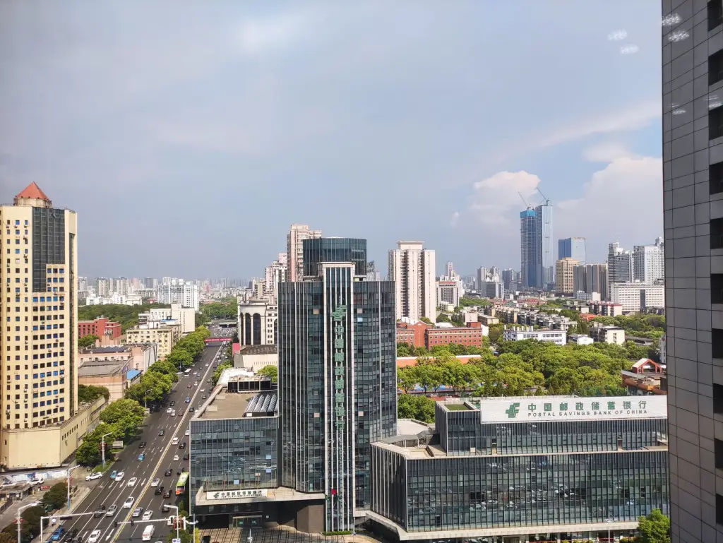 2024年节能建材市场趋势及步康新型材料应用分析