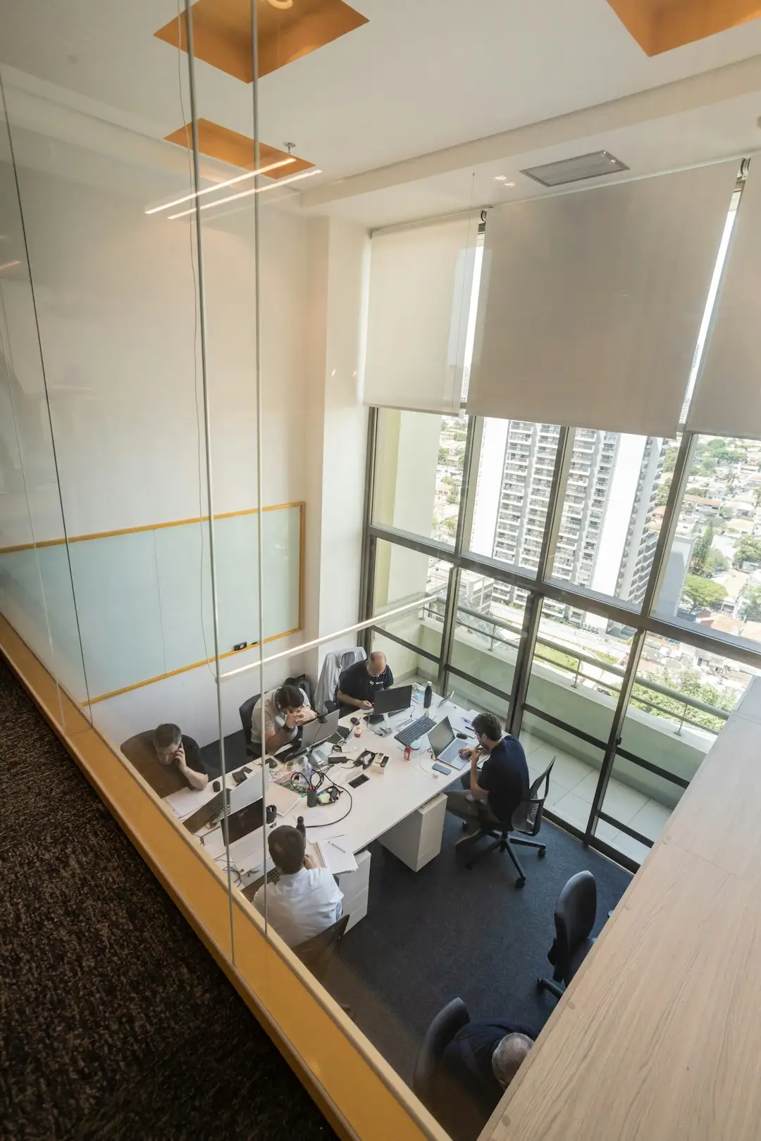 绿色建筑趋势下，新型建材研发方向与节能建材应用前景